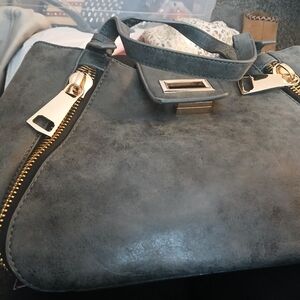 Elegant Gray Handbag